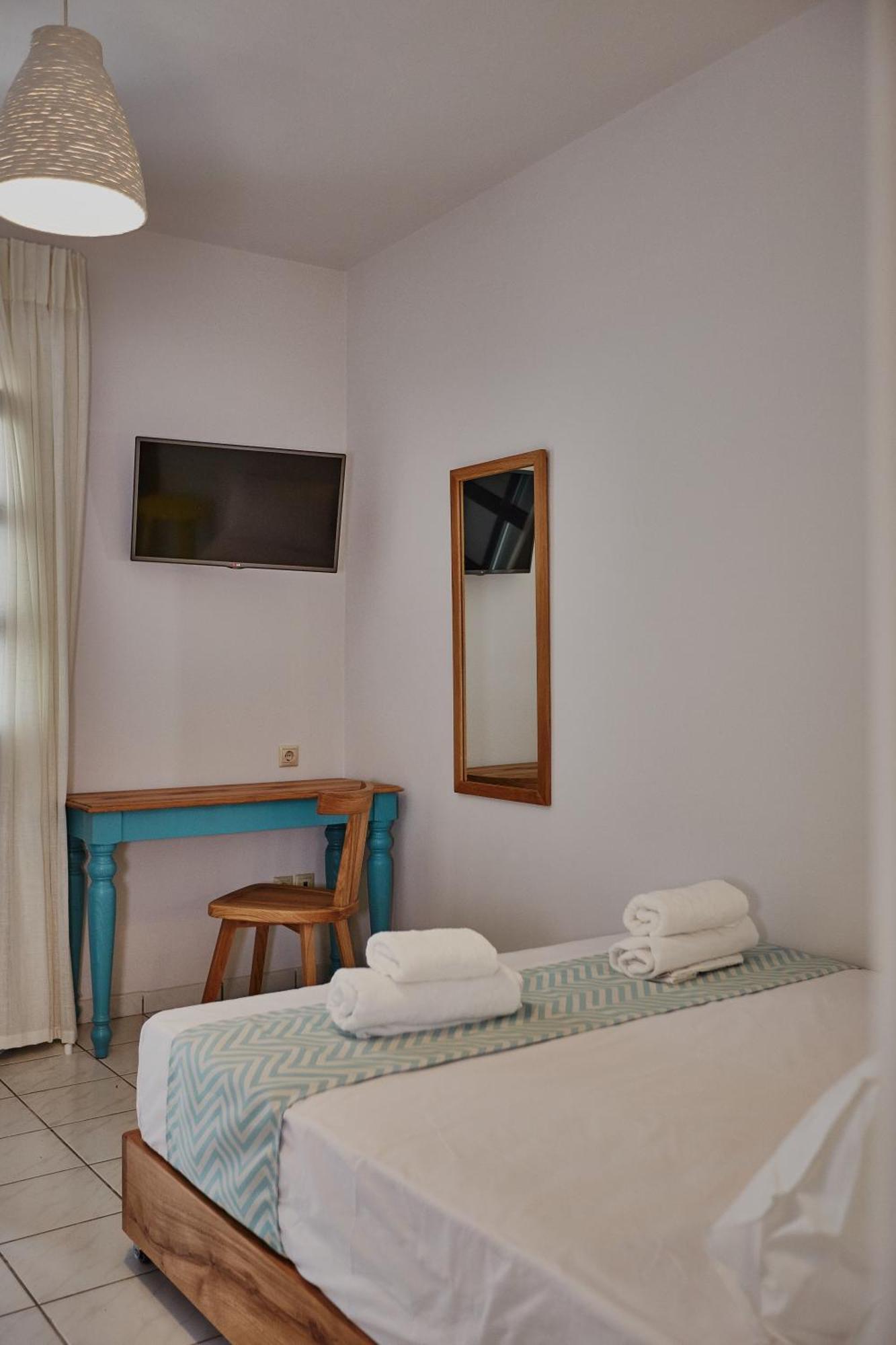 Irene Studios Áyios Pétros Quarto foto